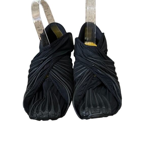 Vibram Women's Furoshiki Wrapping Sole Minimalist Barefoot Shoes Size Small 6-7 - Picture 1 of 7